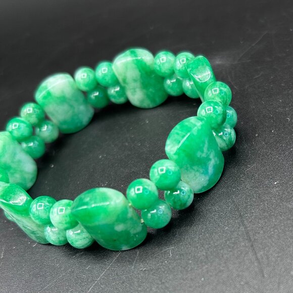 Faux Jade Beaded Bracelet Jewelry Accessory Casual Vacation Travel - Picture 3 of 5